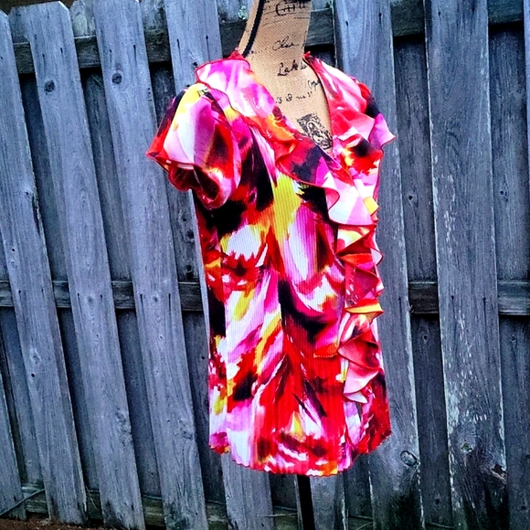 NEW Cato Accordion Pleat, Abstract Print Top with Ruffle Front - Picture 13 of 17